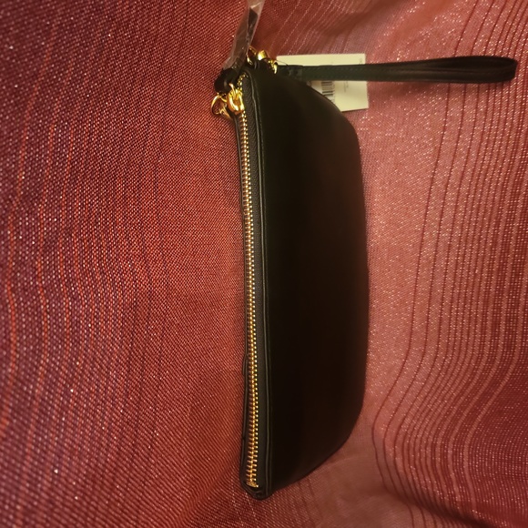 NWT NINE WEST WRISTLET - Picture 3 of 4